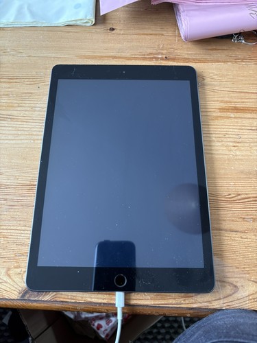 Apple ipad 7th gen 32gb - ipad,